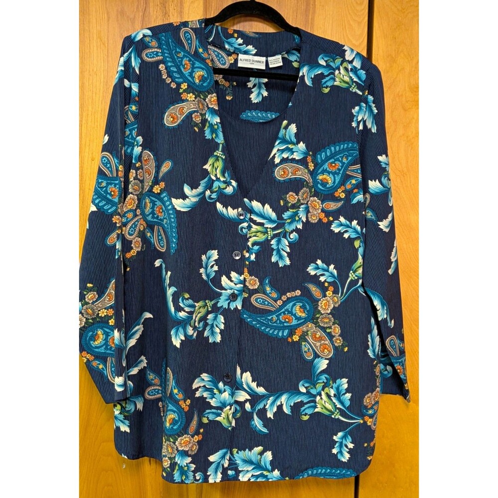 Vintage Alfred Dunner Women’s 18W Blue Paisley Button Front 3/4 Sleeve Blouse